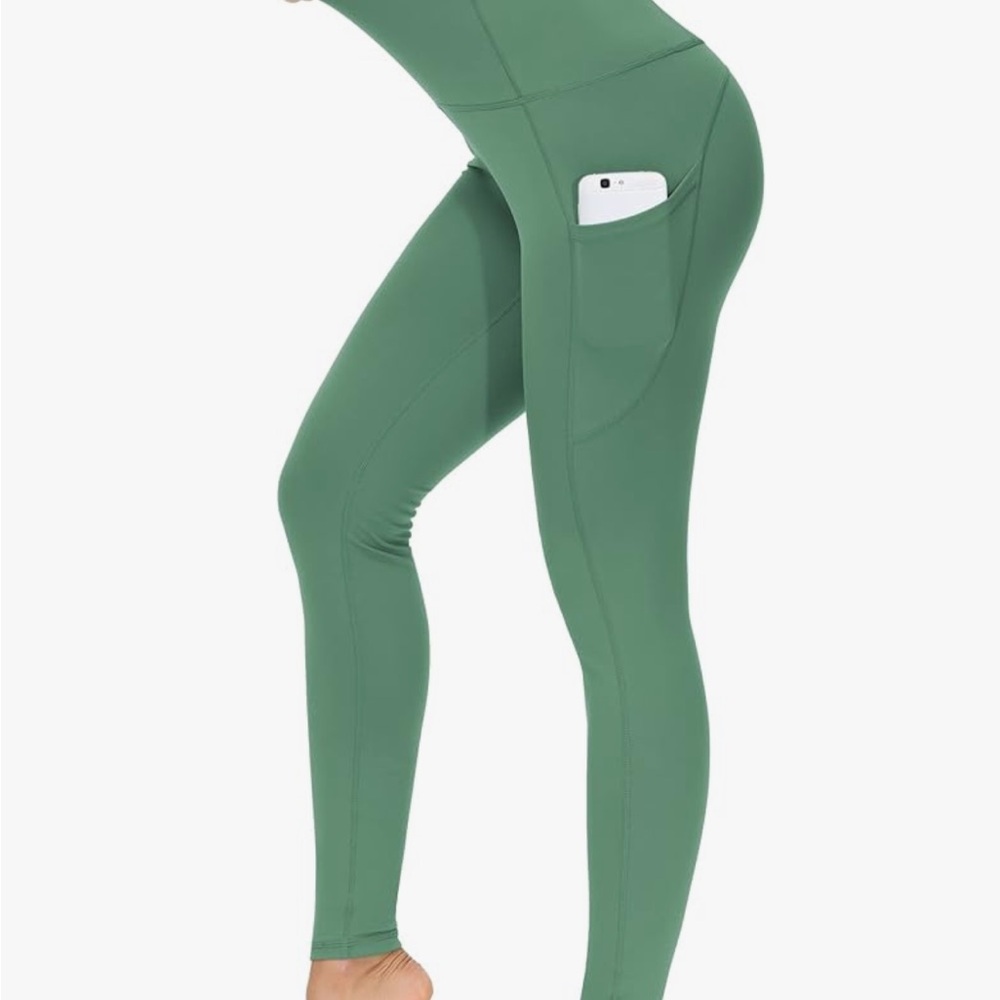 Green High-Waisted Leggings